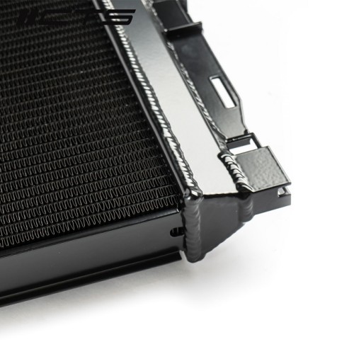 CTS Turbo C63 AMG W205 Front Mount Heat Exchanger