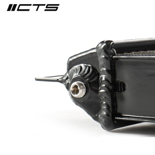 CTS Turbo C63 AMG W205 Front Mount Heat Exchanger