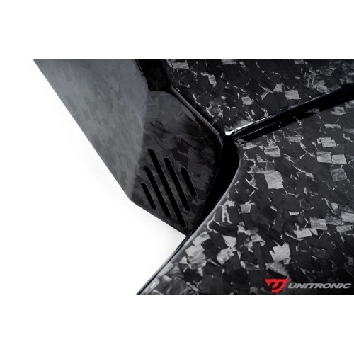 Unitronic 4" Forged Carbon Fiber Intake System for 2.5TFSI EVO